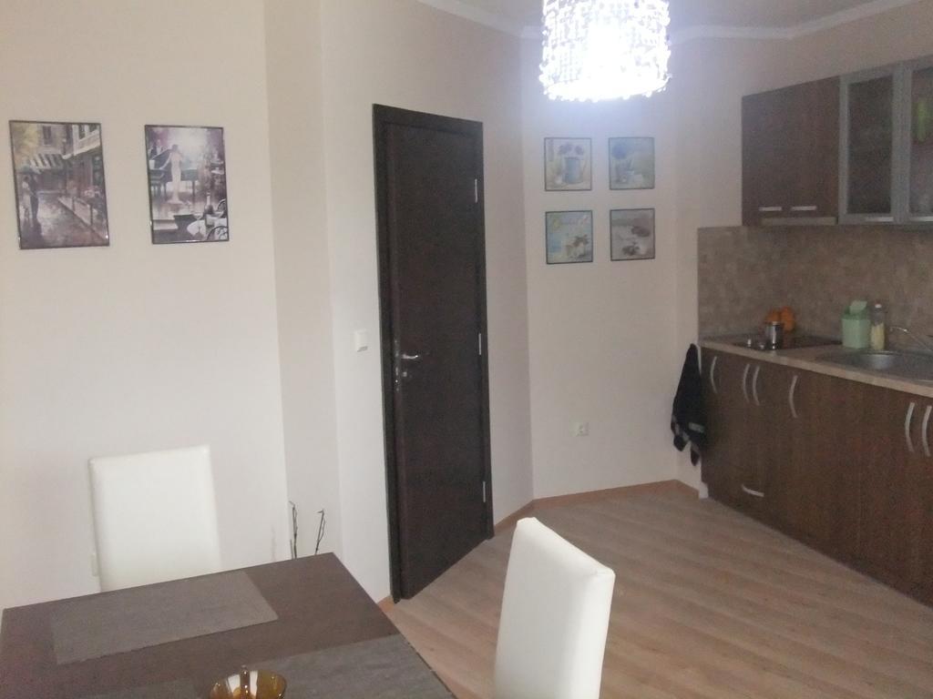 South Beach Apartments Obzor Szoba fotó