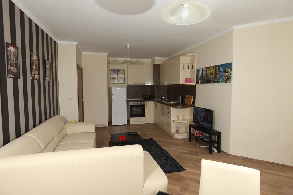 South Beach Apartments Obzor Szoba fotó