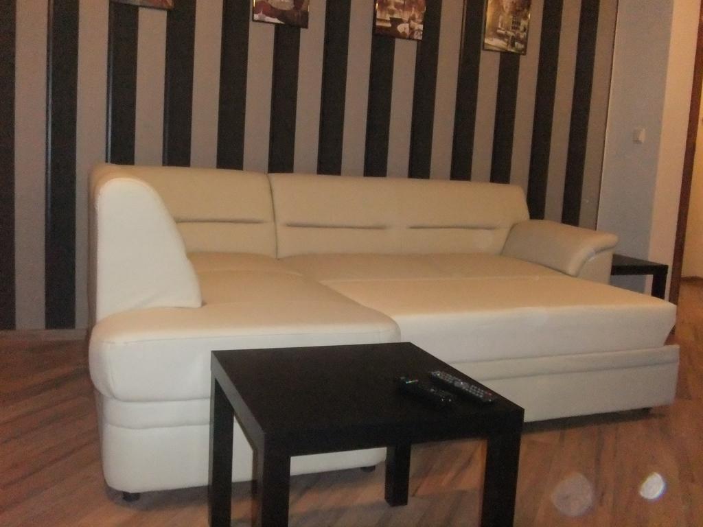South Beach Apartments Obzor Szoba fotó