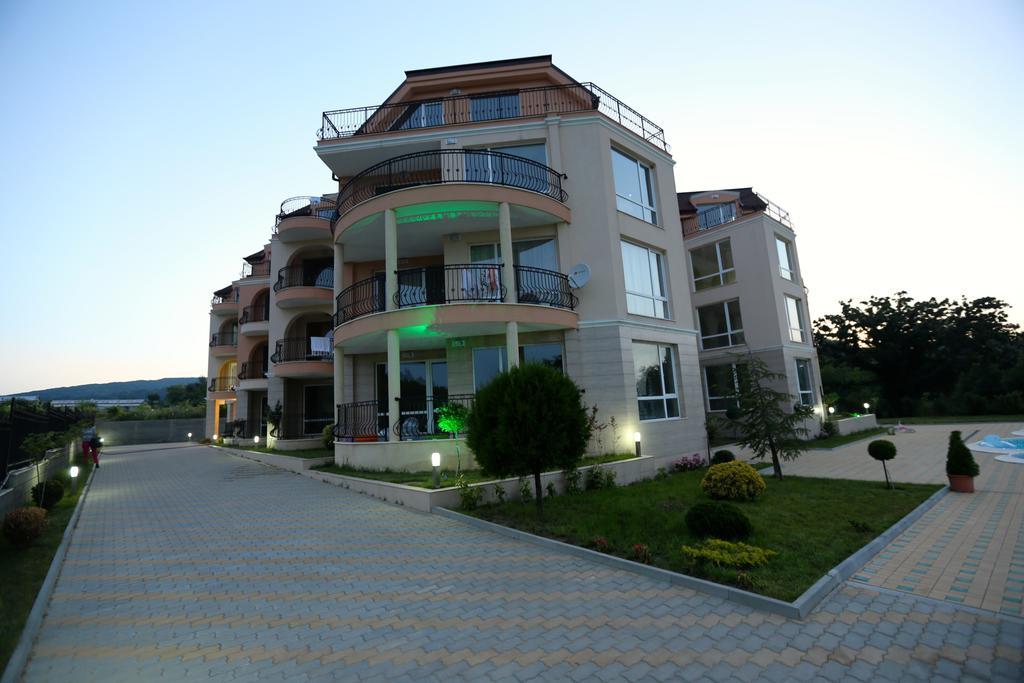 South Beach Apartments Obzor Szoba fotó