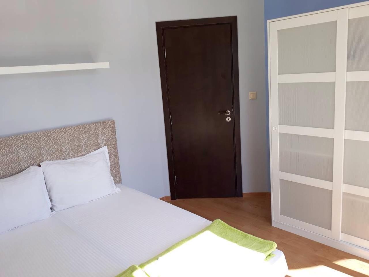 South Beach Apartments Obzor Kültér fotó
